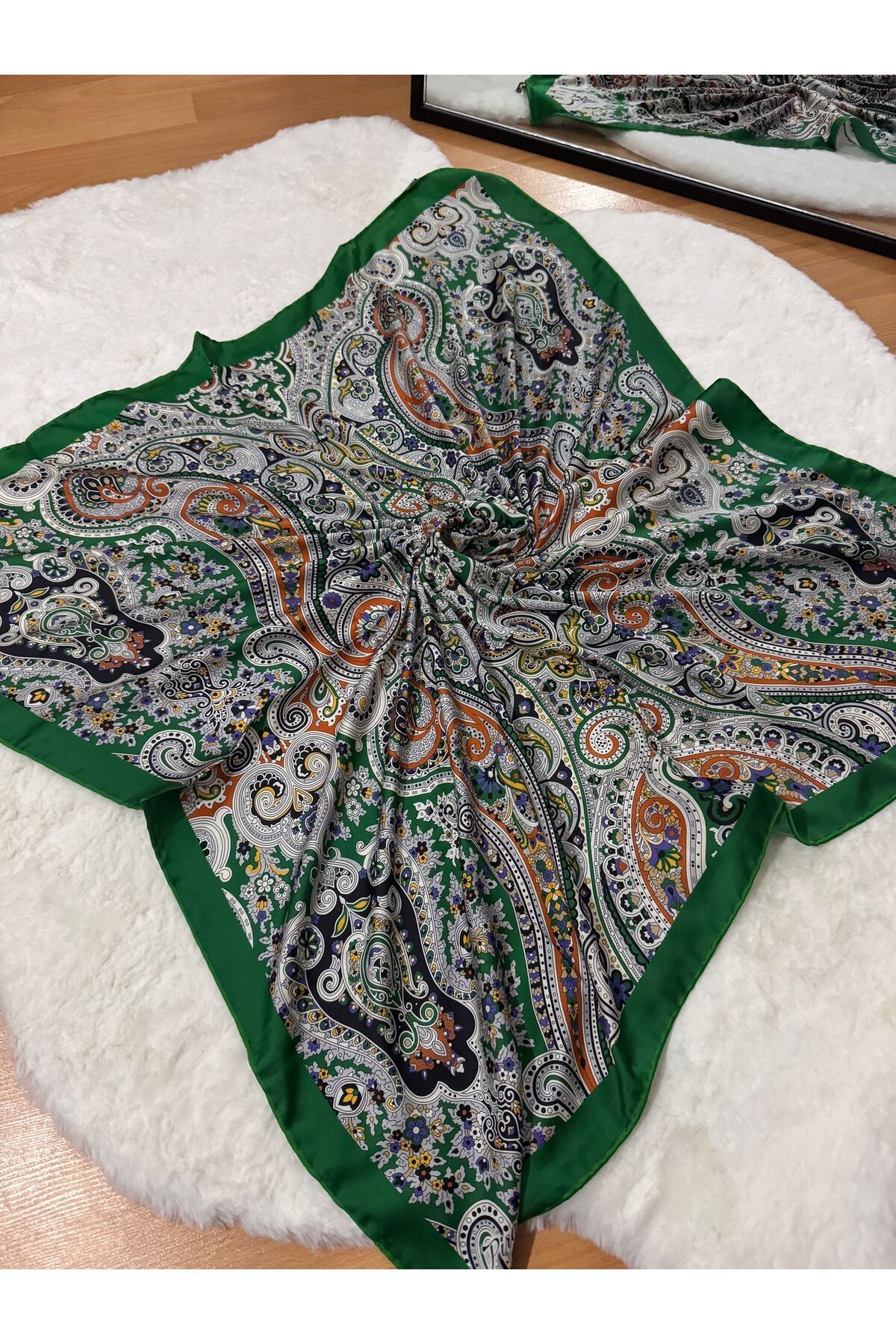 MEF Boutiqe EŞARP, SATEN EŞARP, RENKLİ EŞARP,