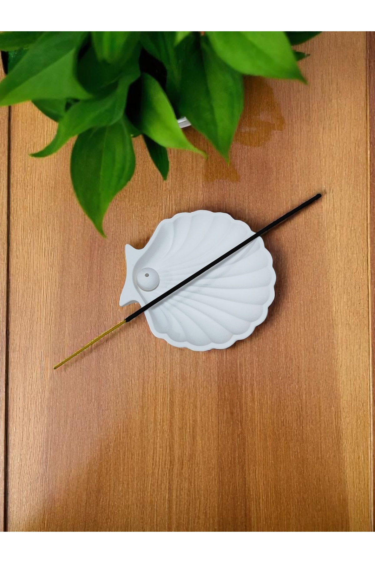 Decorative Oyster Shaped Incense Stick Incense Holder