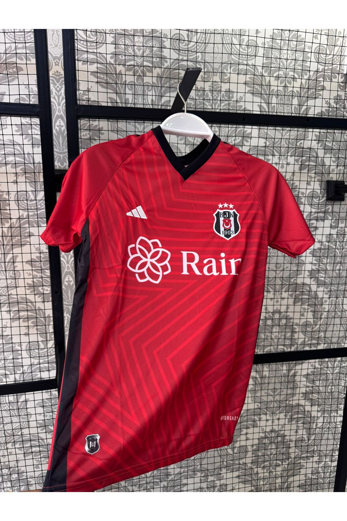 Marka Extra B.Eşik'.tAş // 2023/2024 YENİ SEZON KIRMIZI YETİŞKİN futbol forması ARKASI BOŞ İSİMSİZ RED