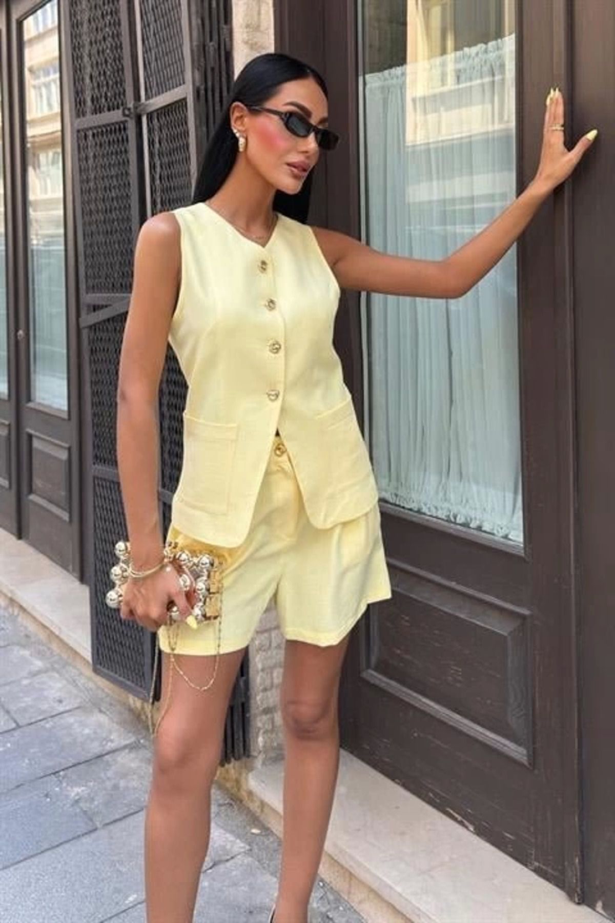 Omarı Gold Düğme Detaylı Yelek Şort Cotton Takım