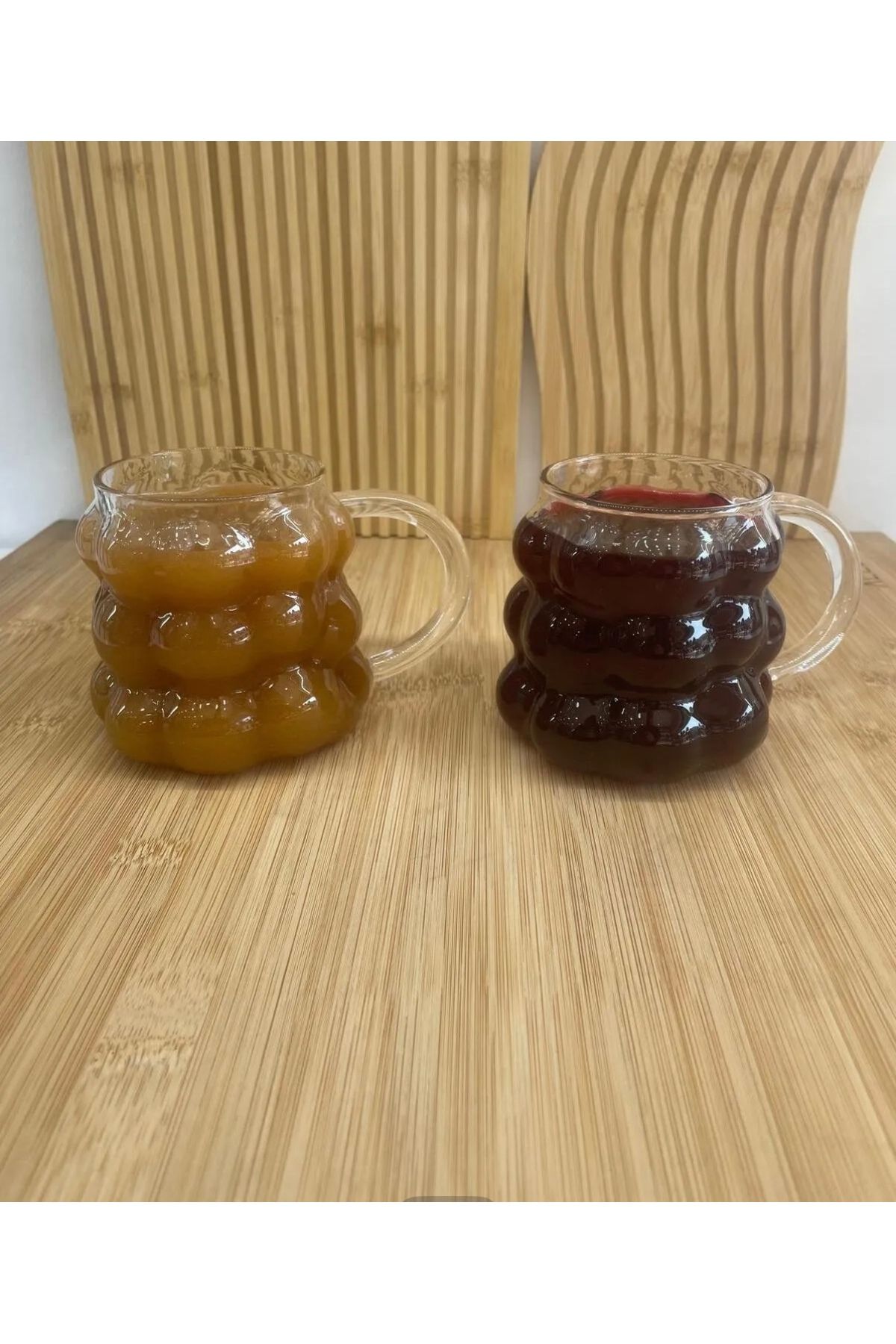 heybecollection Üzüm Kabartmalı Cam Kulplu Bardak