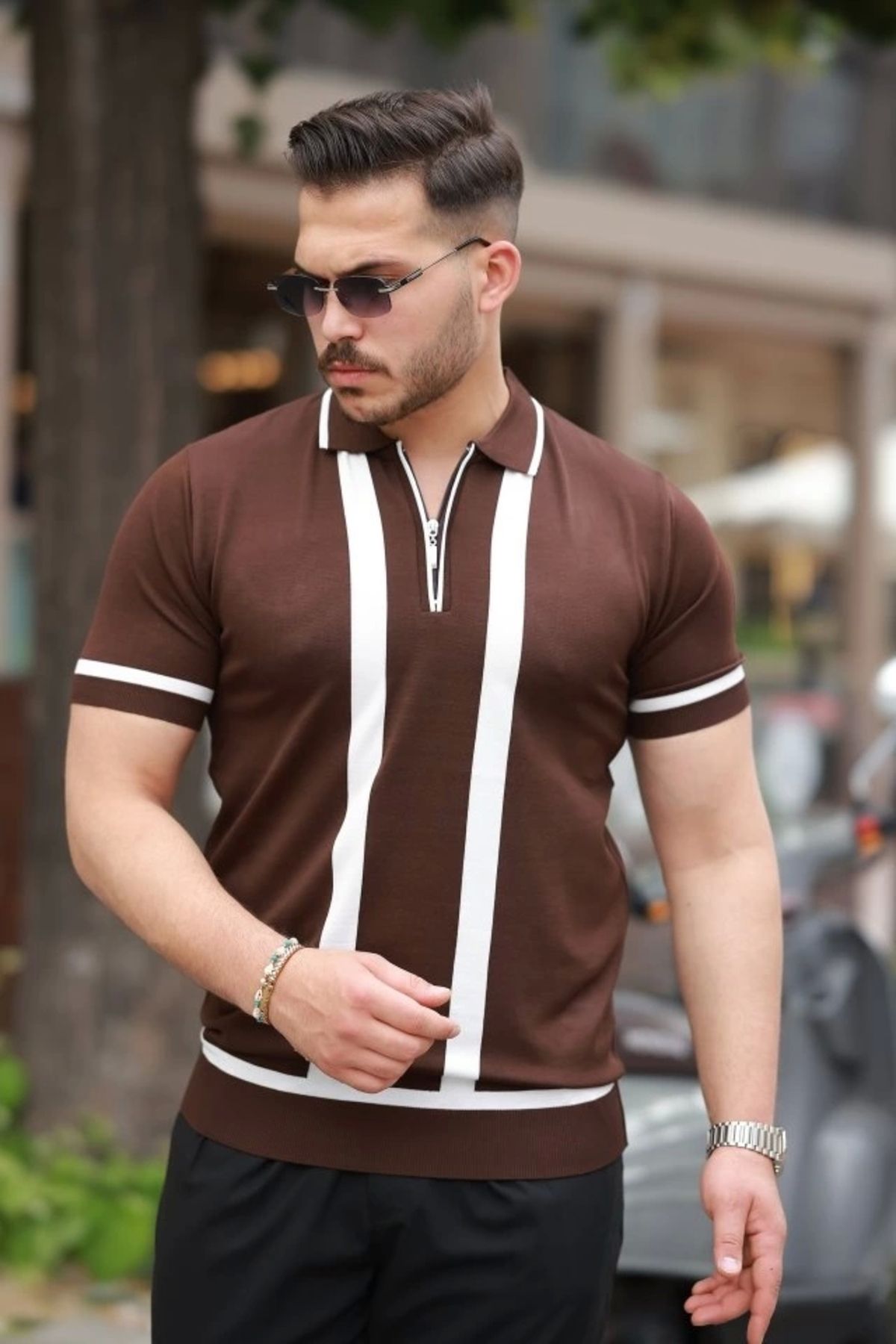 Butik Erkek Fermuar Yakalı şerit Detaylı Kısa Kollu Tişört