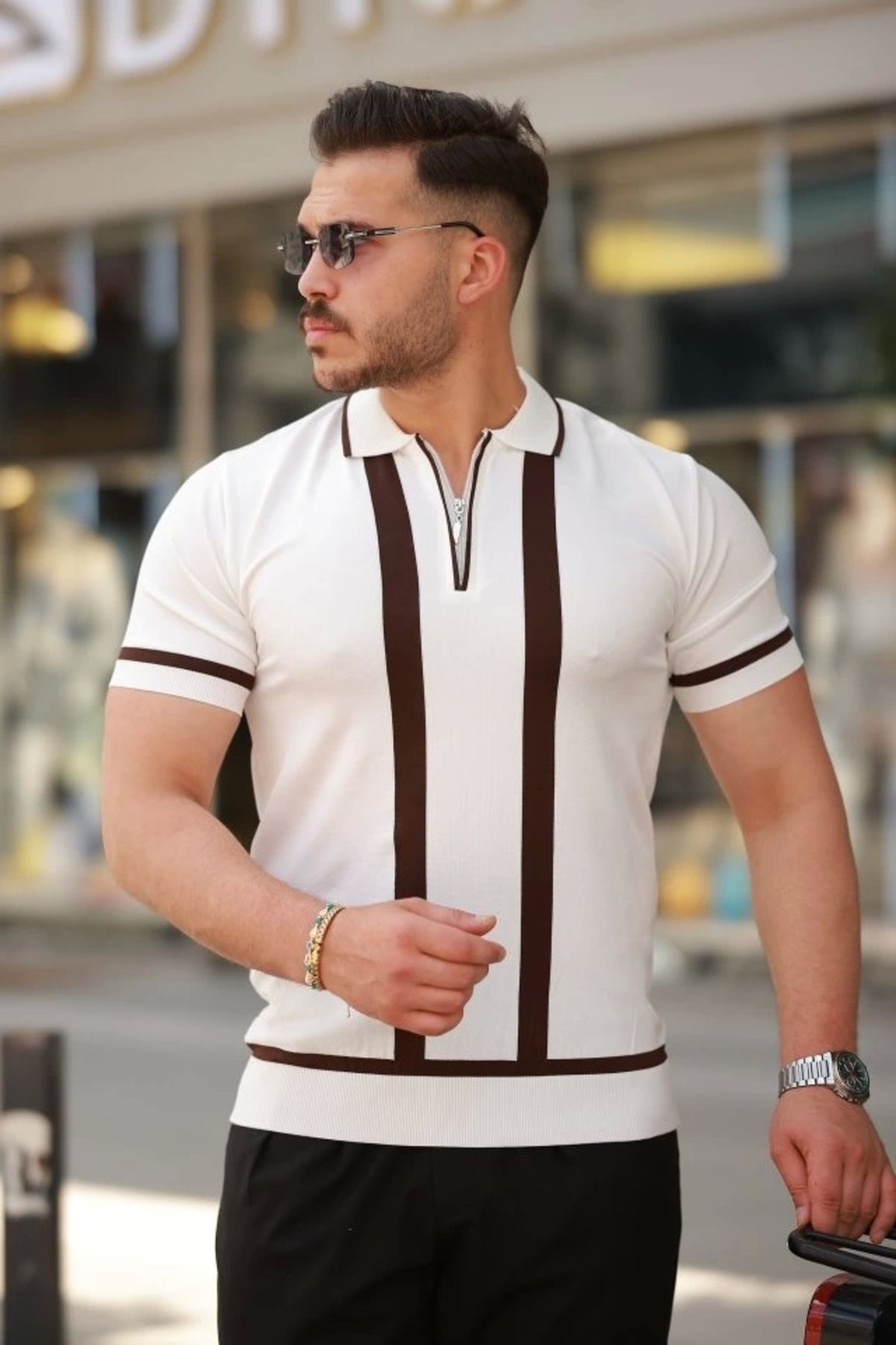 Butik Erkek Fermuar Yakalı şerit Detaylı Kısa Kollu Tişört