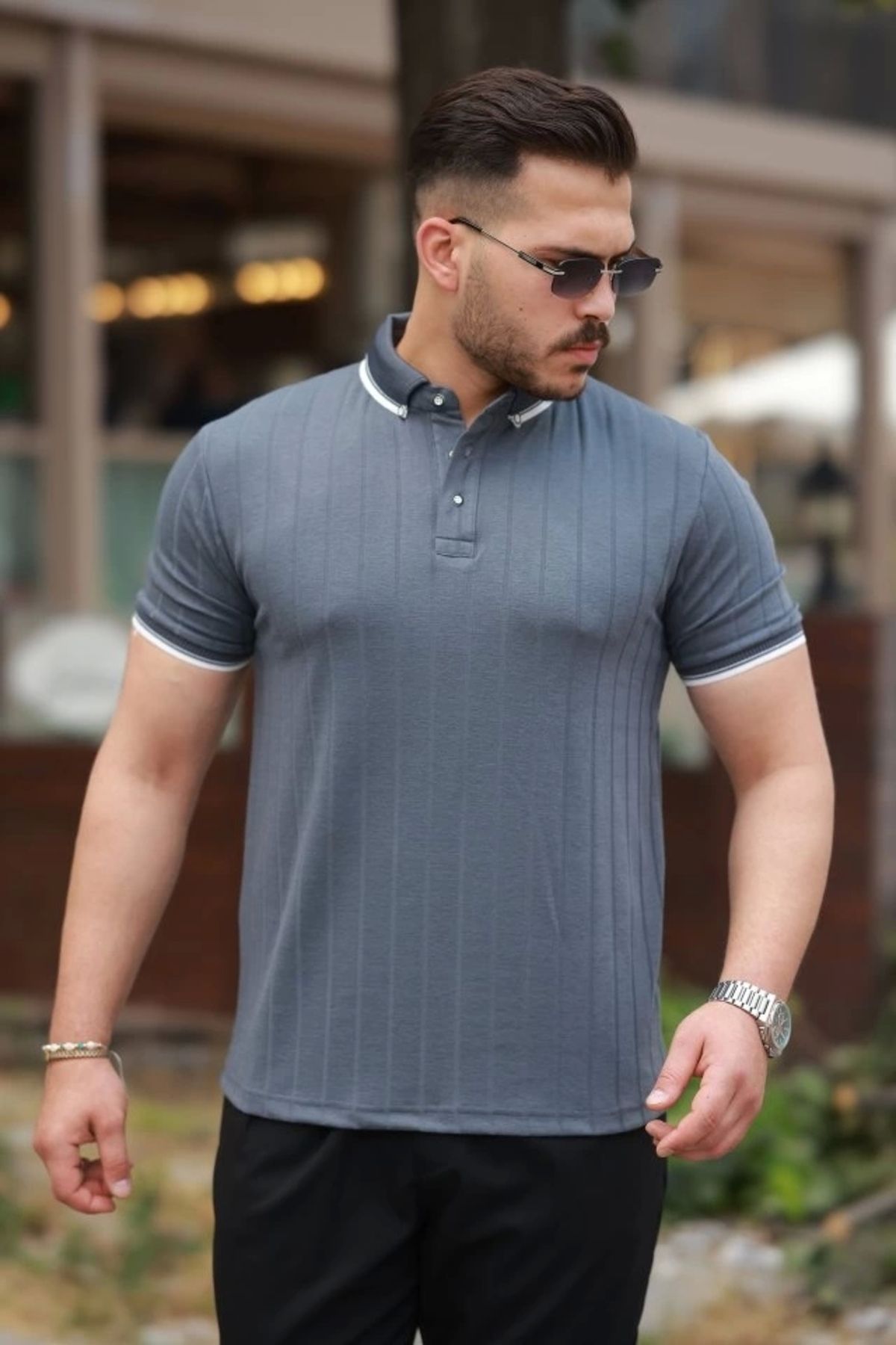 Butik Erkek Düğme Yakalı Jakar Kumaş Kısa Kollu Tişört