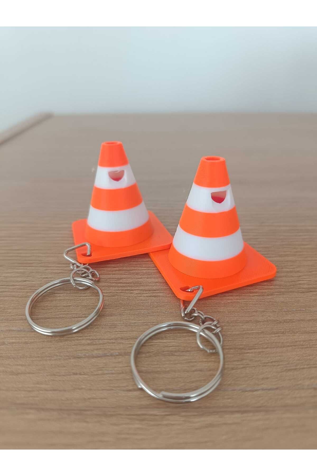 SALES GROUP Mini Düdük Tasarım Trafik Konisi Anahtarlık – 3D Baskı Tasarım, Turuncu Beyaz