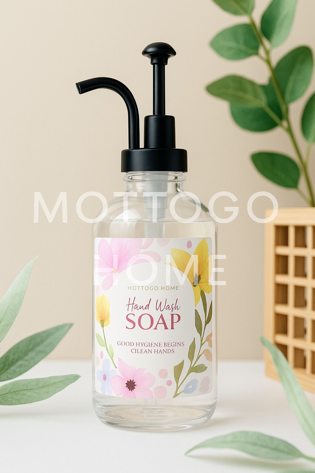 Mottogo Home 500 ml Cam Sıvı Sabunluk – Siyah Mat Pompalı, Floral Etiketli