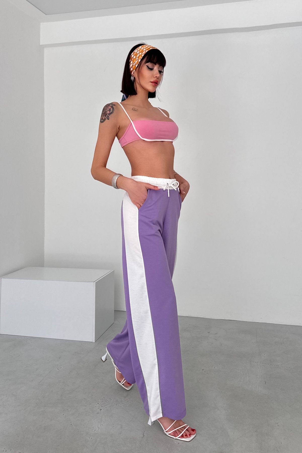 New Now MONA BEL ve YAN KONTRAST BLOK PANELLİ BELİ LASTİKLİ, RAHAT PANTOLON