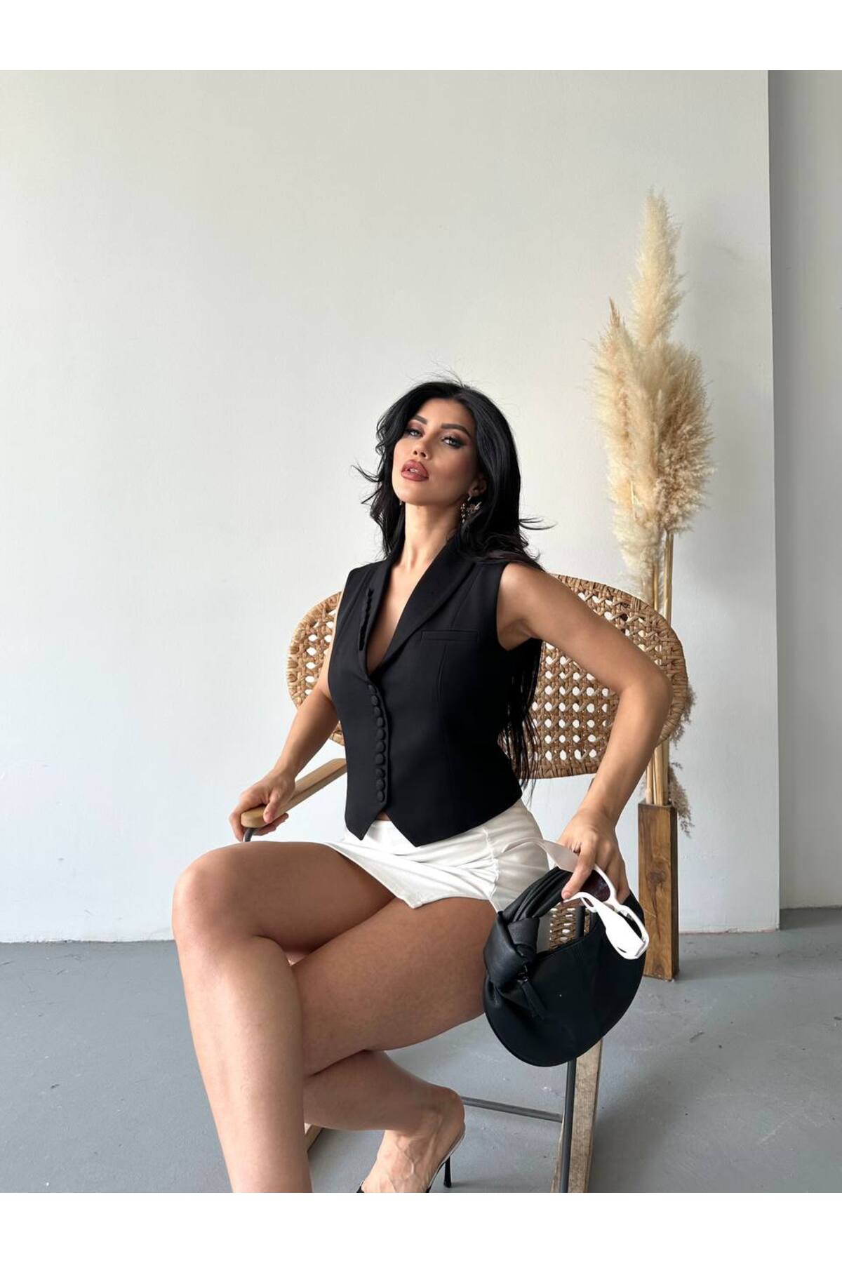 Siyah Düğme Detaylı Blazer Yelek Ceket Kadın