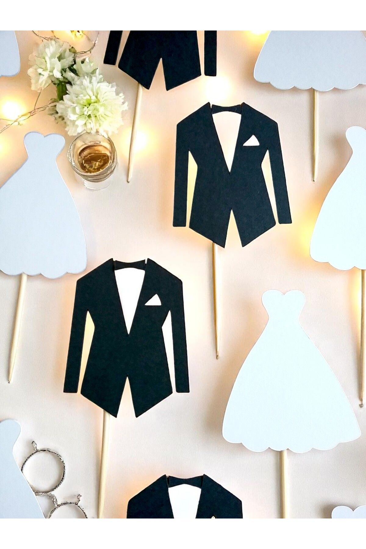 Armada 24 Adet Gelin Damat Gelinlik Ve Smokin Karton Pasta Cupcake Süsü Düğün Nişan Pasta Süsleme (5*10cm)
