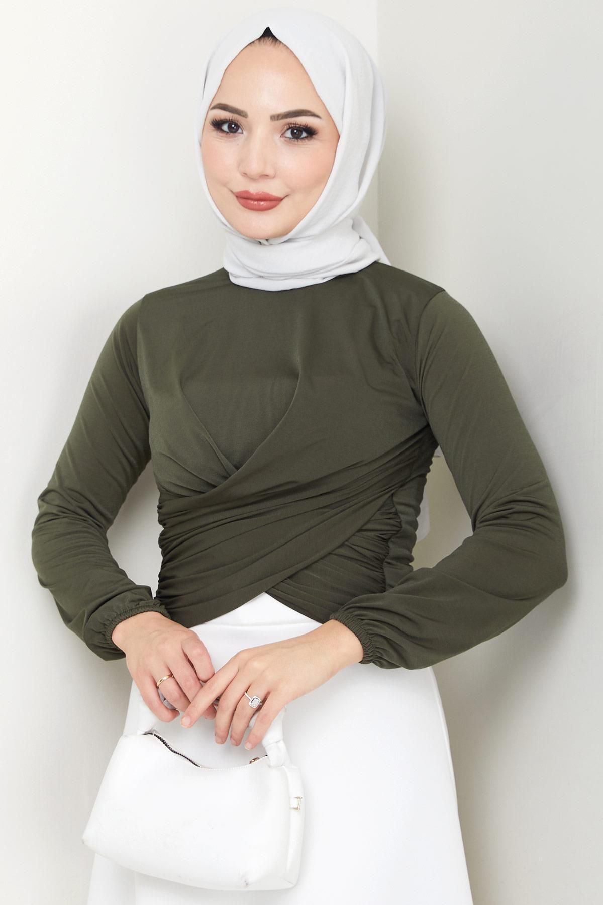 hafsamina Bisiklet Yaka Büzgülü Sandy Bluz Haki HM2765