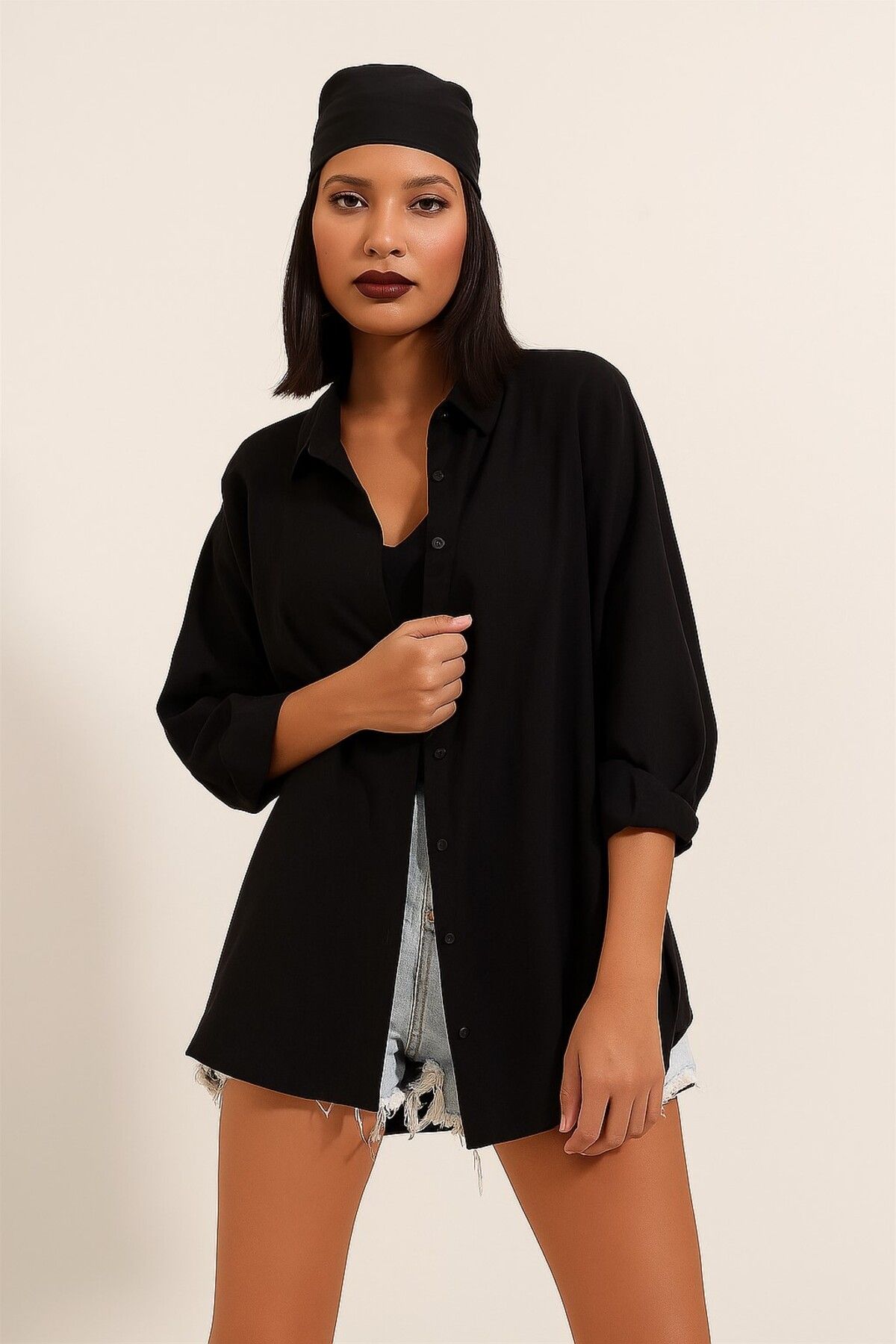 Saade Siyah Oversize Uzun Basic Dokuma Gömlek