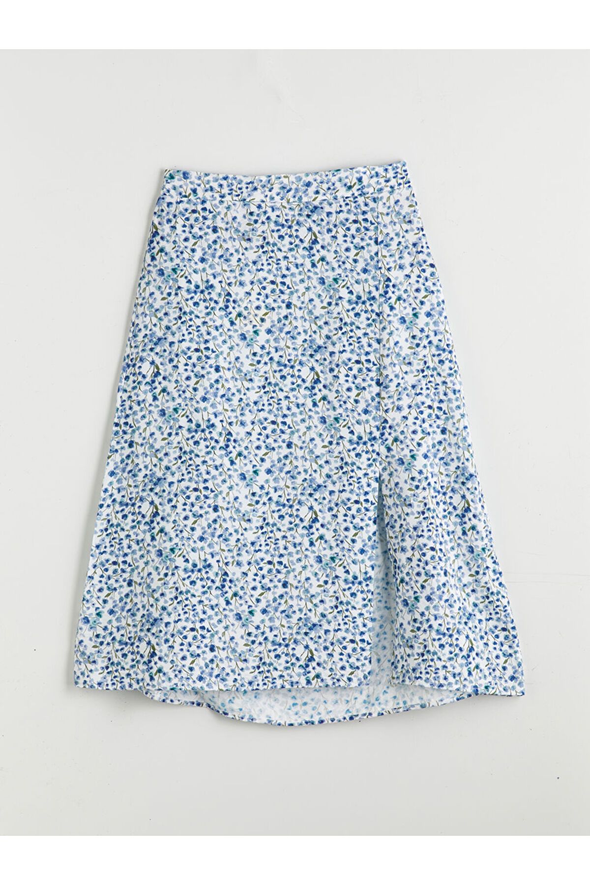 LC Waikiki-Sparkling Selections from Shining Store |   Floral A-Line Skirt with Elastic Waist 1