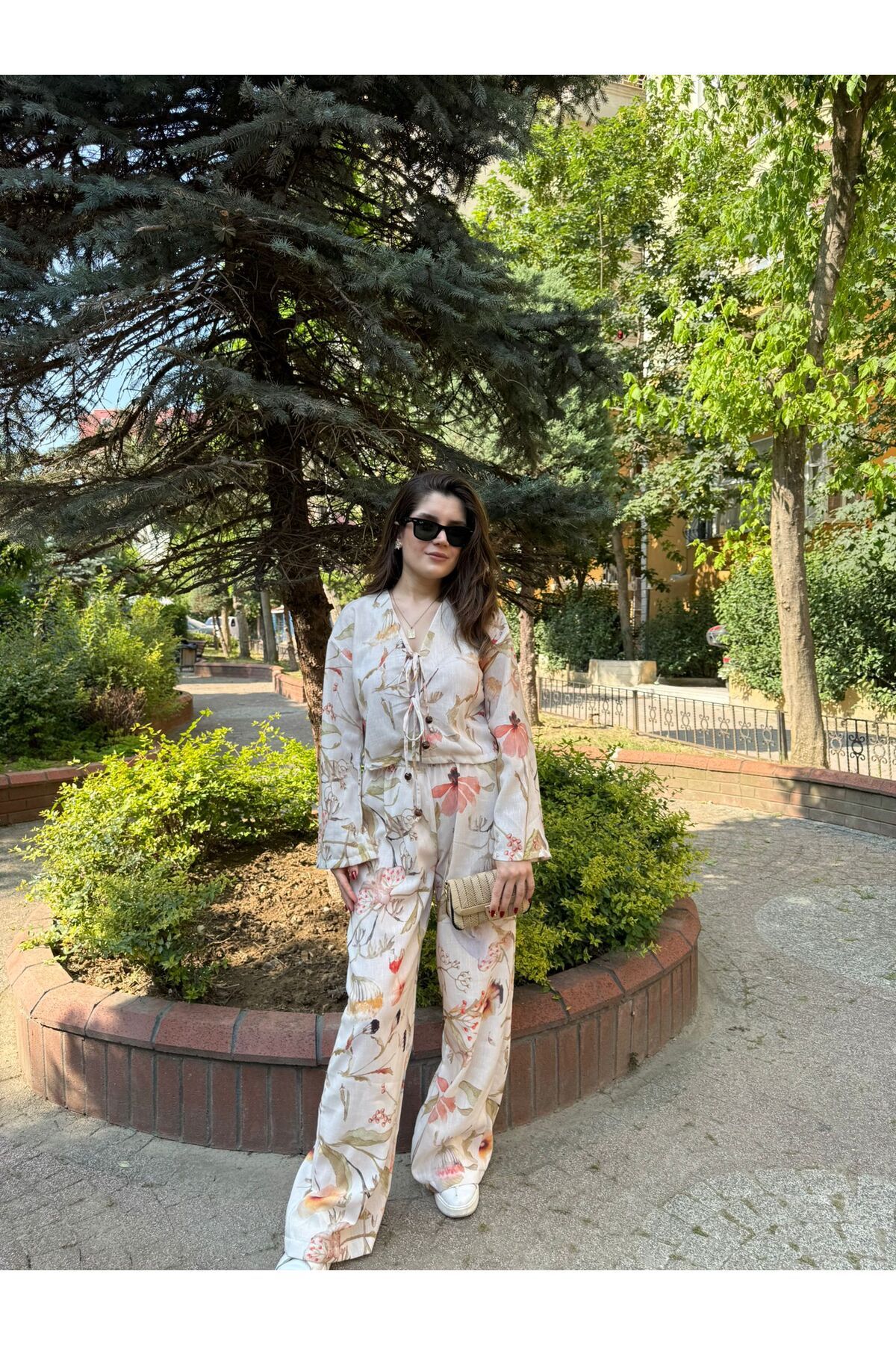MODA DESENLİ BAĞLAMALI TAKIM