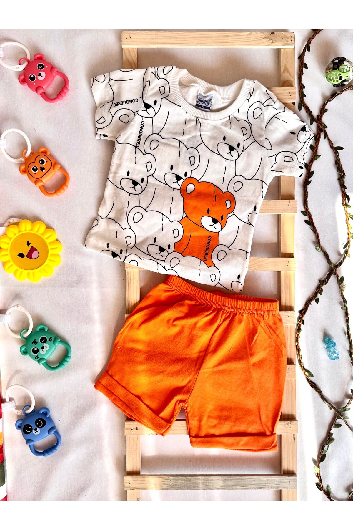 KapsülBebek %100 Organik Pamuk Unisex Bebek Yazlık Takım – Ayıcık Desenli Tişört & Şort 2’li Set