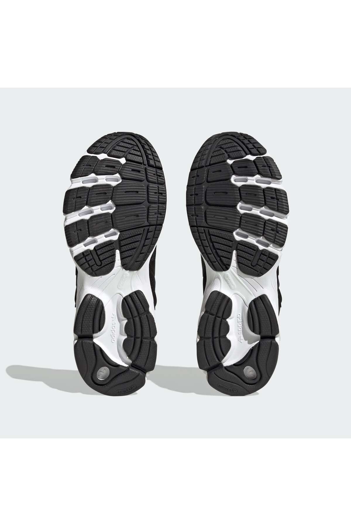 کفش پیاده روی زنانه ورزشی سیاه ASTIR IE9886 adidas