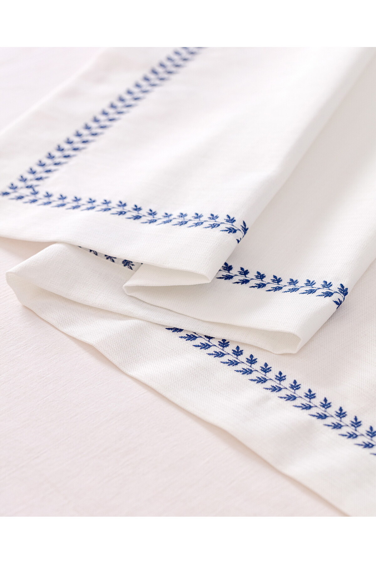 Madame Coco-Moselle Runner - Weiß/Marineblau 5