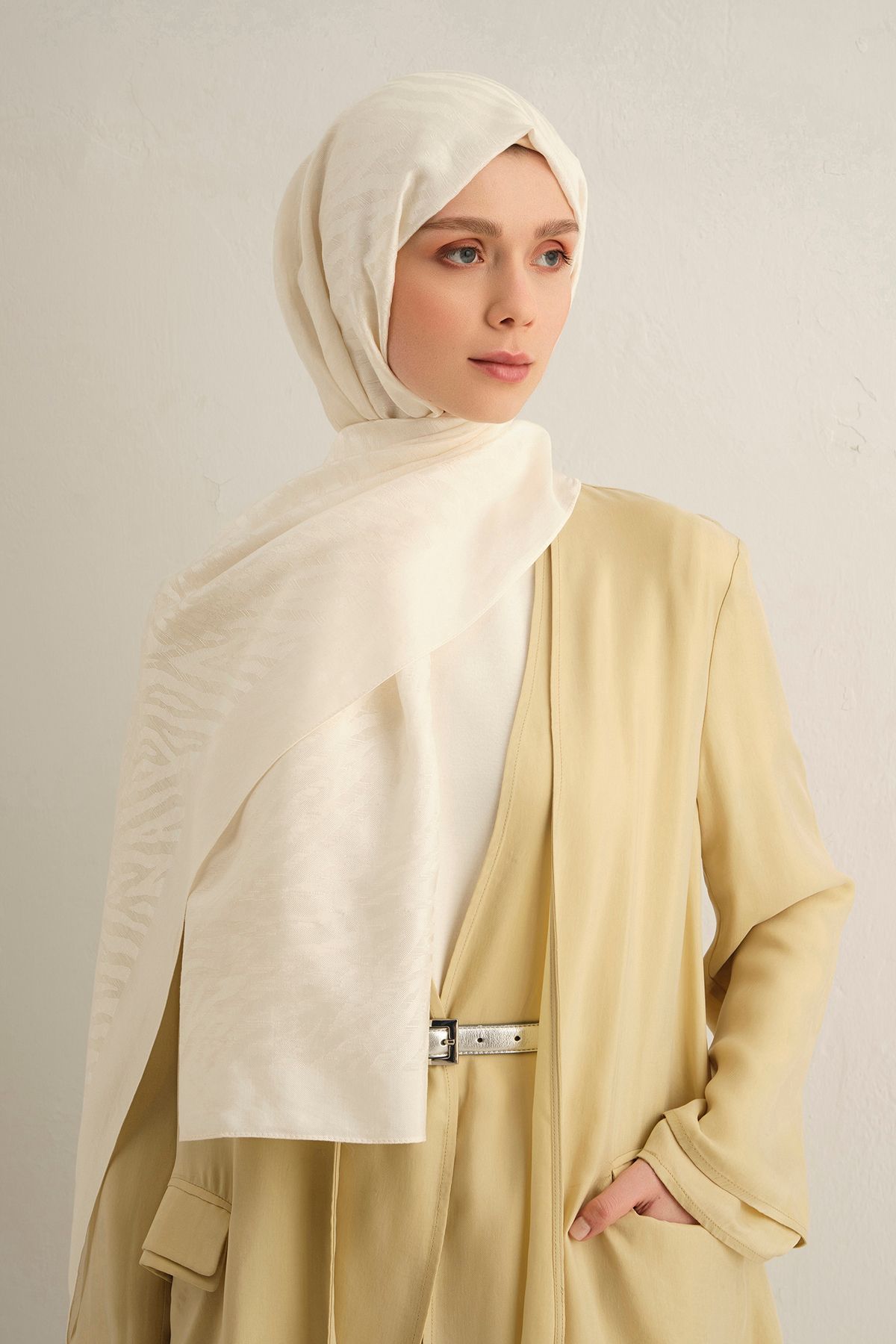 Armine-Κρέμα Pamora Shawl 58 4