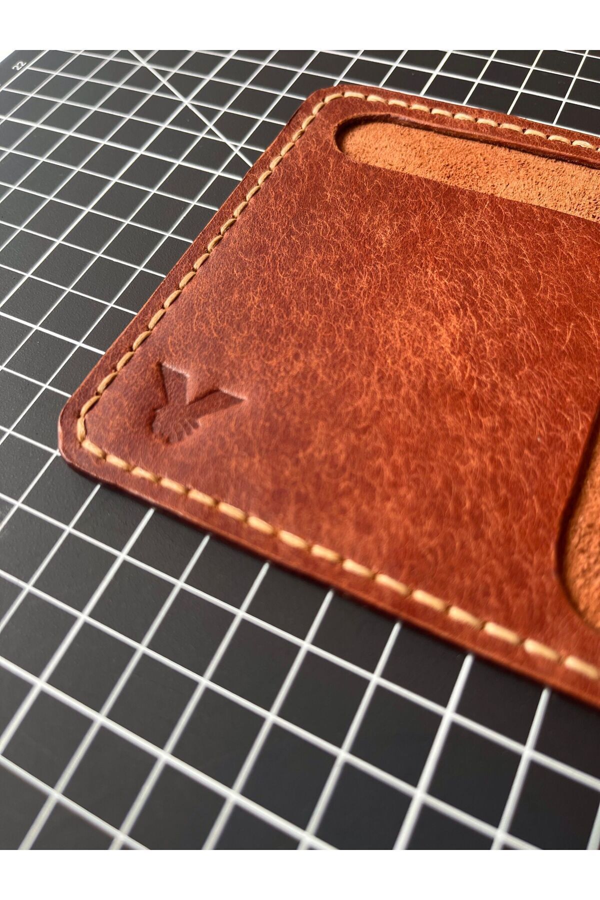 HAT Leather Gerçek Italyan Derisinden Modern ''axxer'' Bifold Cüzdan- Kiremit