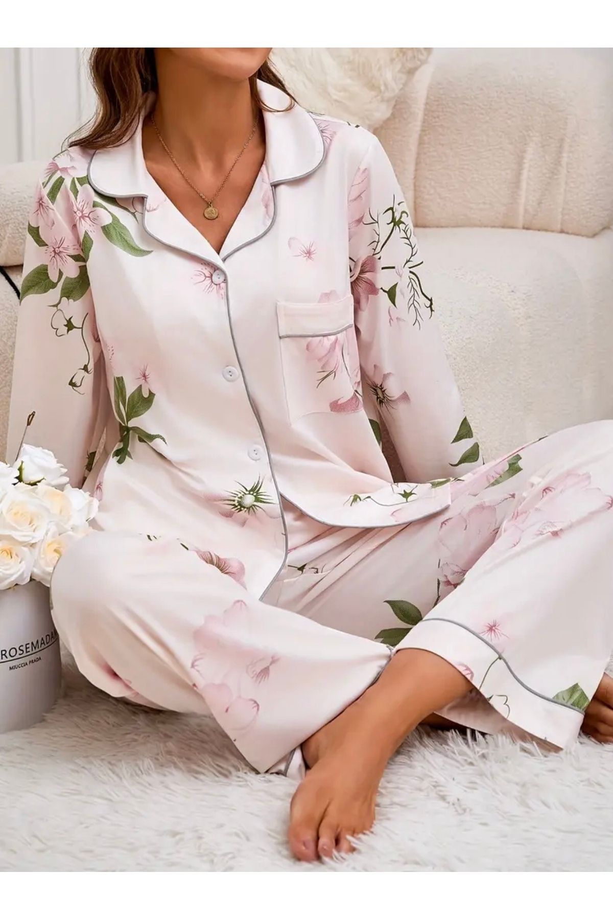 Lilly Çiçek Desenli Pijama Takımı