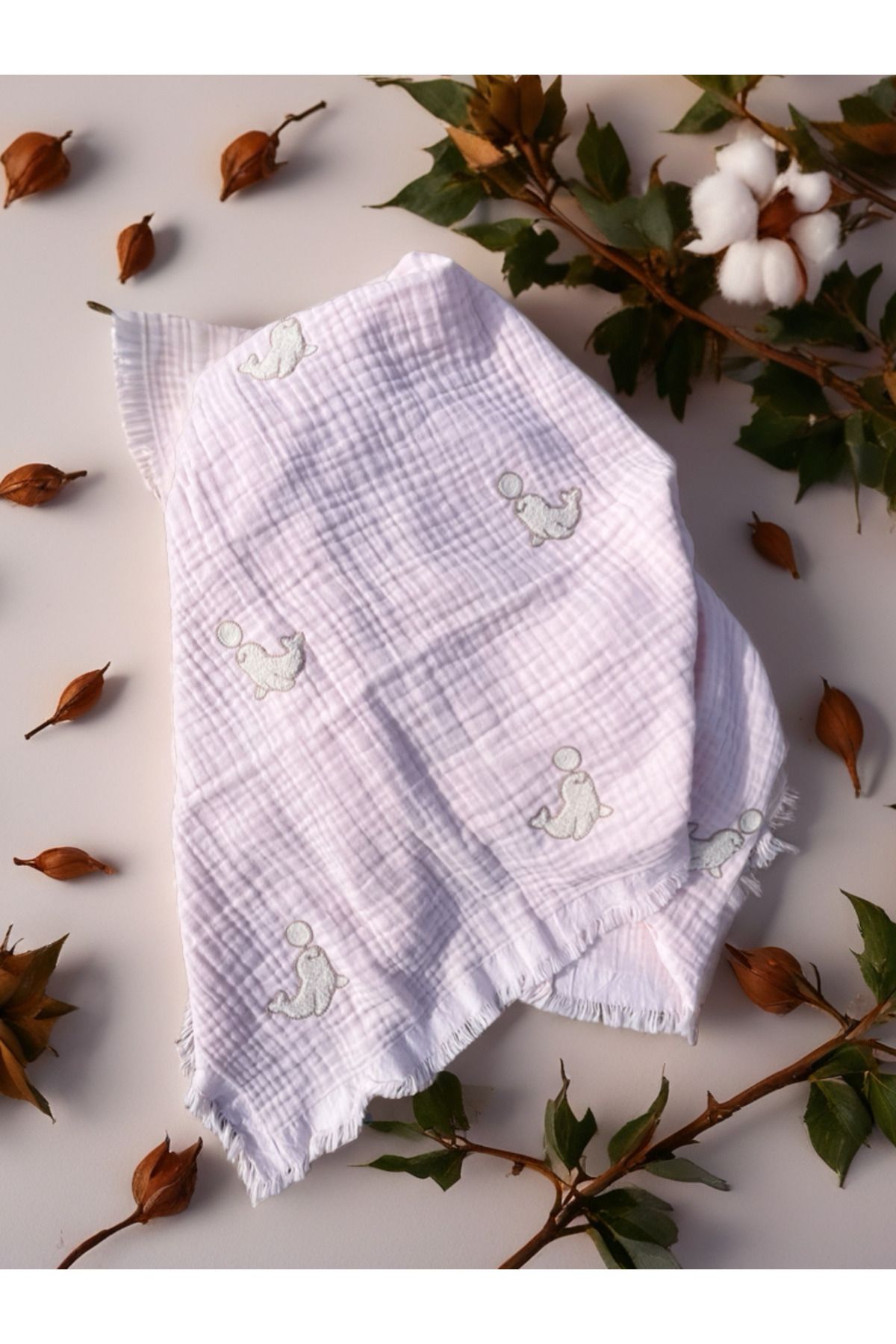 Butik Nakışlı Müslin Bebek Örtüsü – %100 Pamuk Plaj Havlusu | Yumuşak, Emici, Nakış Detaylı