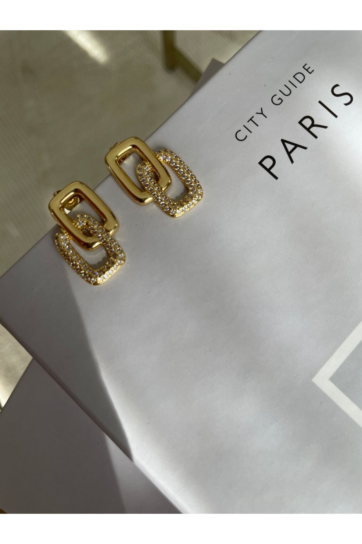 JEWELRY Çiçek Detaylı Zarif Küpe