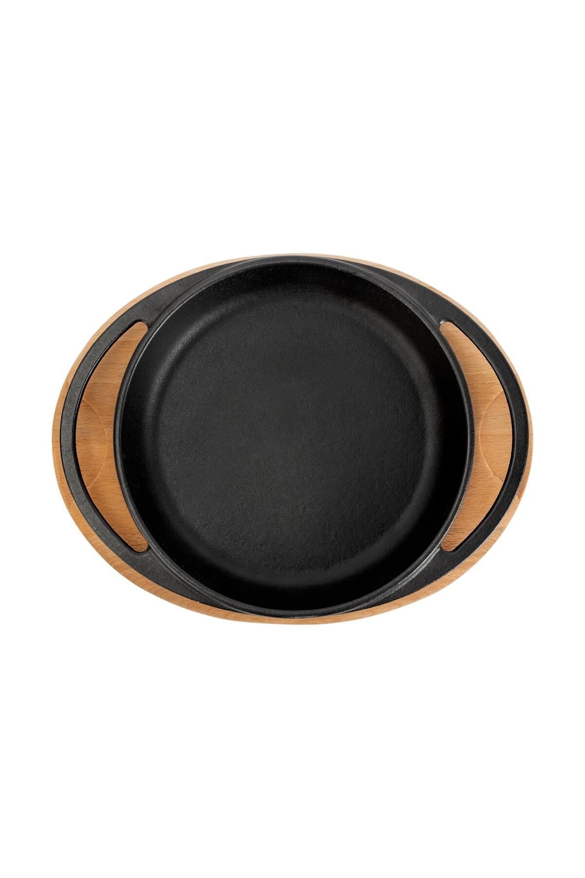 Lava-20cm Double Handle Iron Solid Cast Round Pan Beech Serving Wood 3