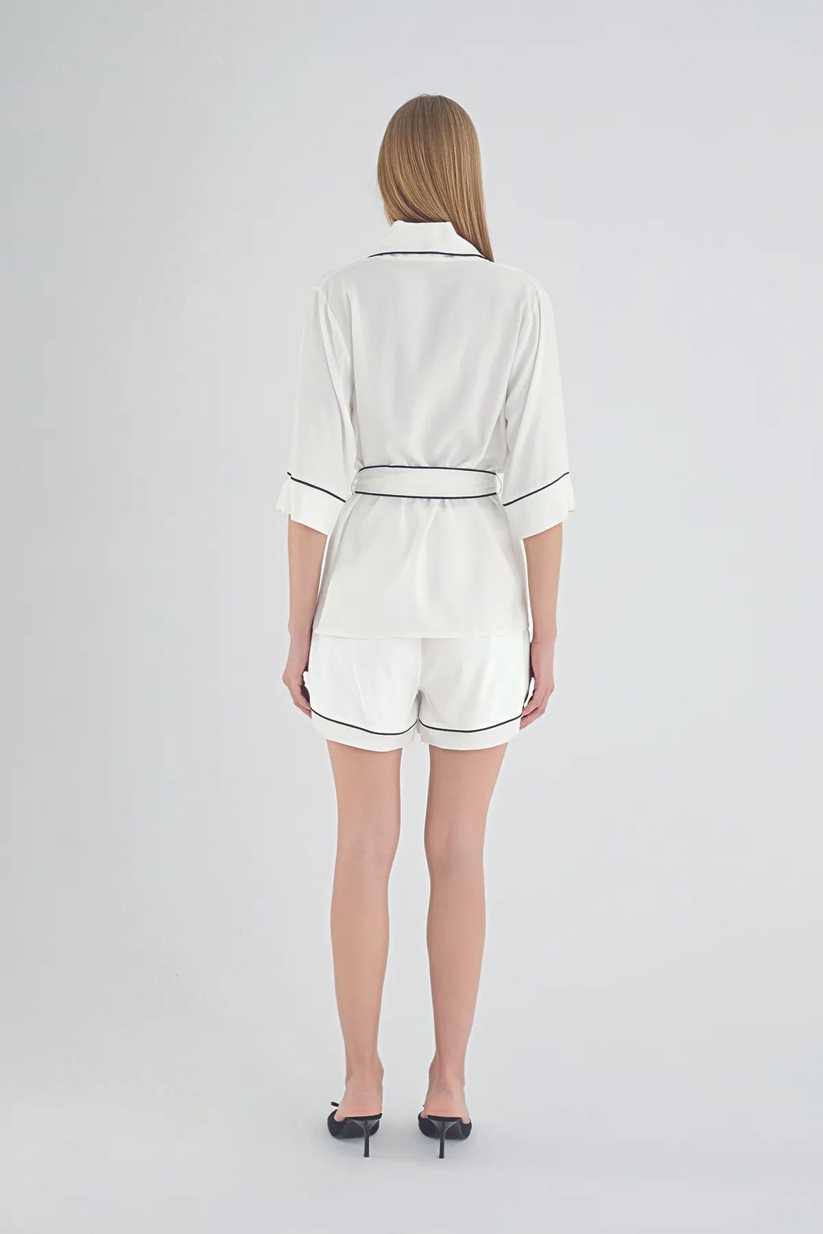 Sevim-Sevim 21202 Embroidered Shorts Set 25Y 3