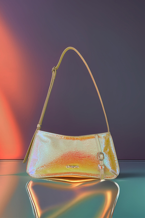 Loventa Kemer Detaylı Omuz Çantası Holografik Eleanor