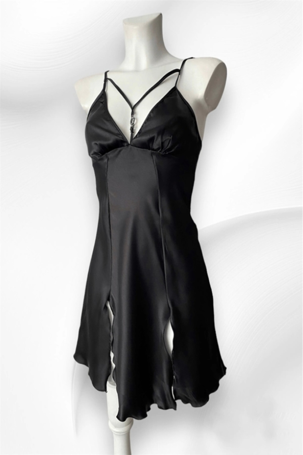 gc gece incisi Yırtmaç Detaylı Saten Gecelik