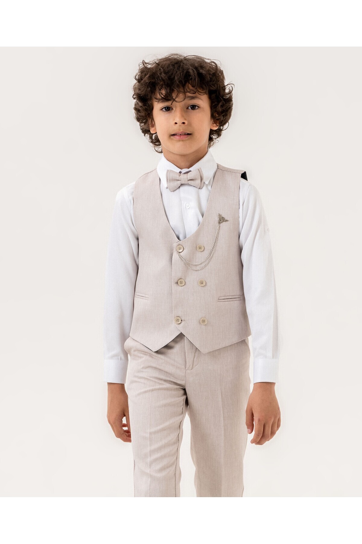 Atlas Kids Erkek Çocuk Smokin Takım Elbise – Pantolonlu Yelekli Papyonlu Gömlekli Zincirli 5’li Set fotoğrafı 6 (önizleme)