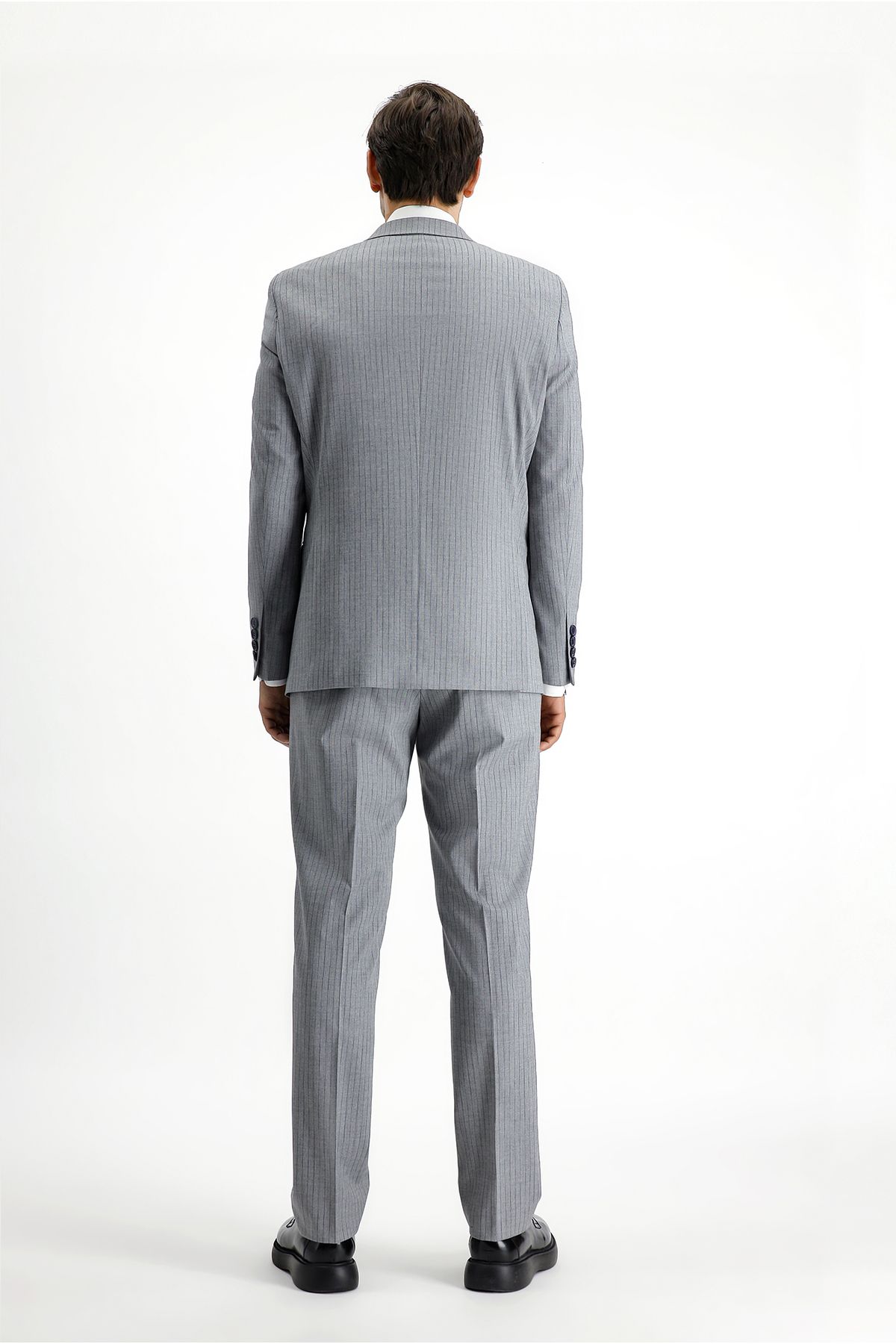 Kiğılı-Regular Fit Striped Double Breasted Suit 4