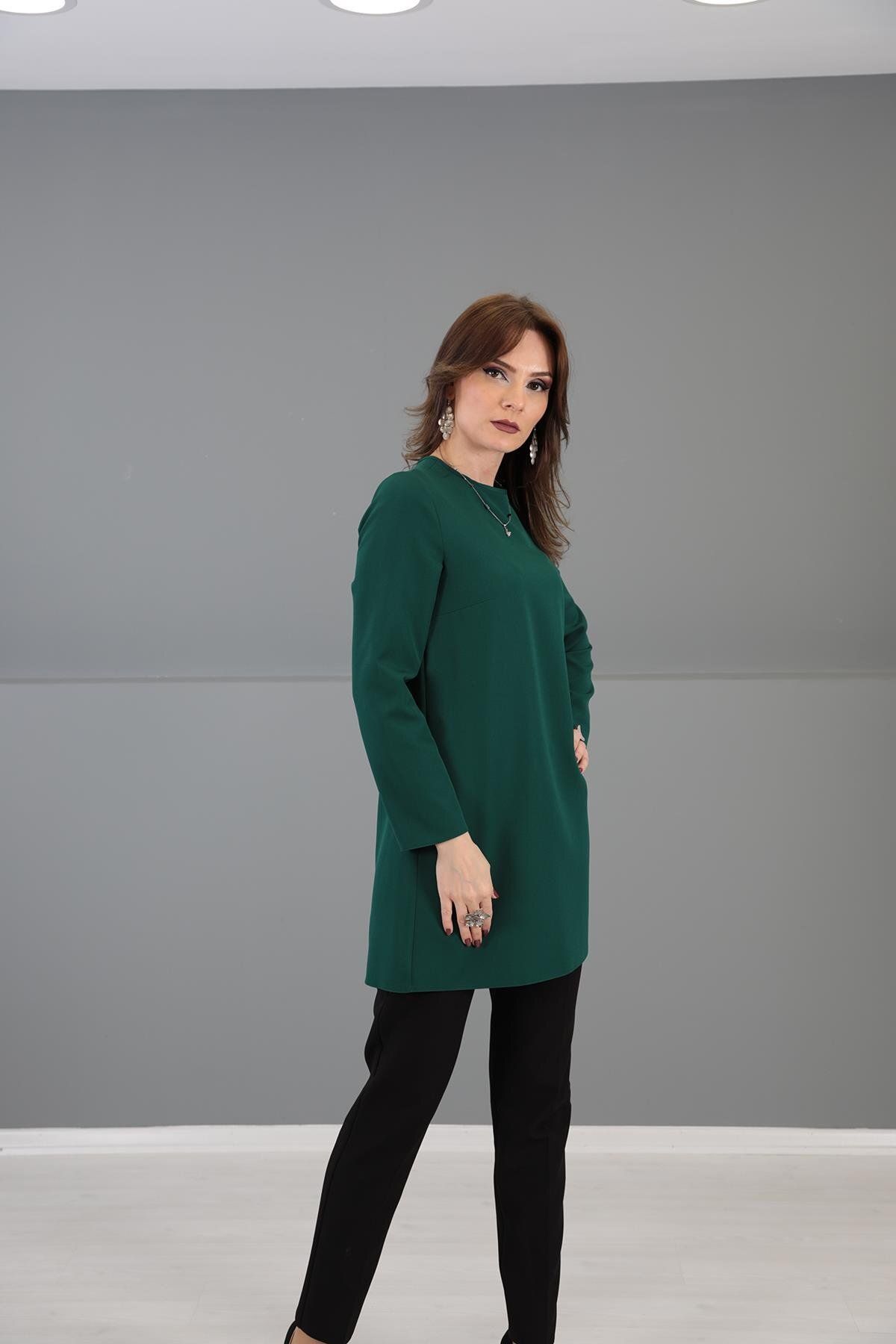 ÖNDER ÖZSOY Sıfır Yaka Uzun Kol Bluz-Zümrüt