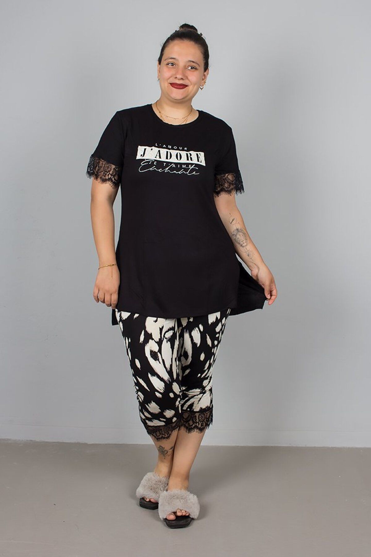 Truva XXL Büyük Beden Dantel Detaylı Pijama Takımı – Şıklık ve Konfor Bir Arada!