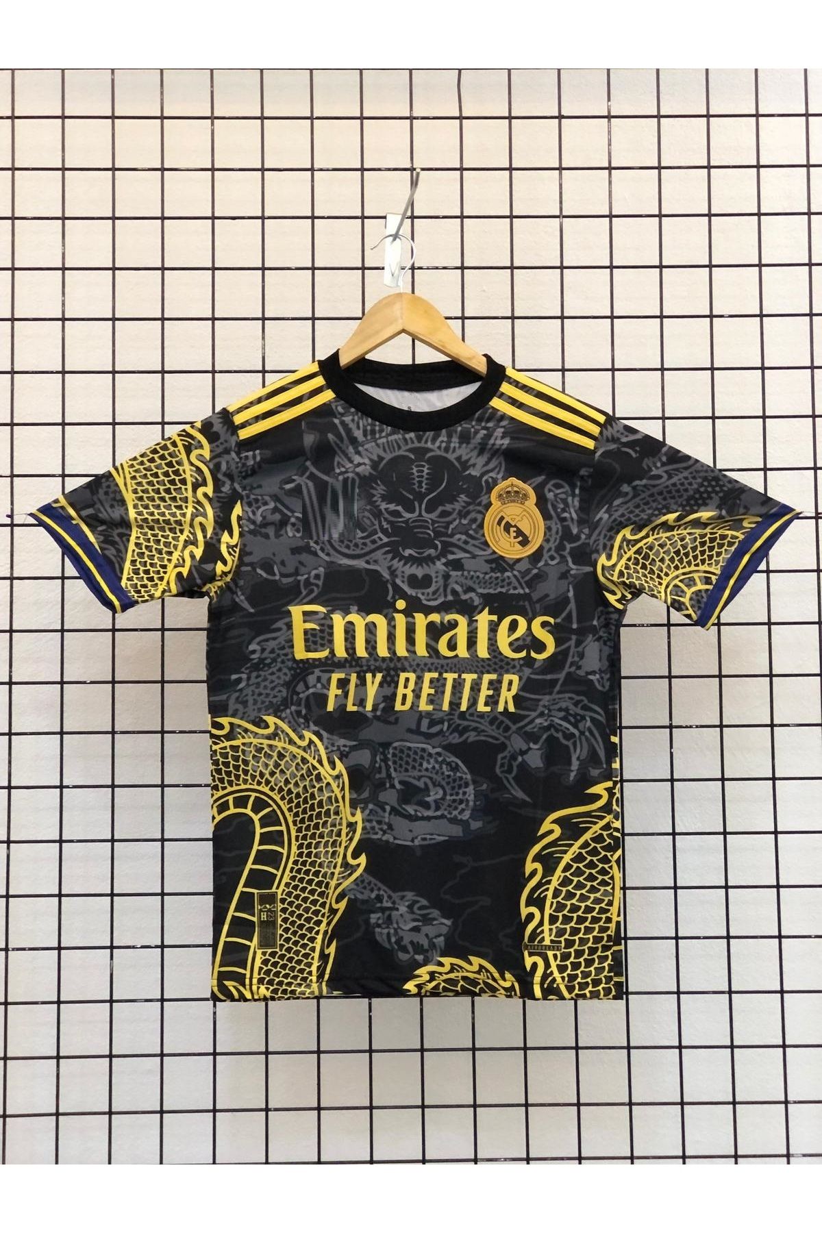 Candy Star Real Madri'd İsimsiz Dragon Desenli yetişkin futbol forması