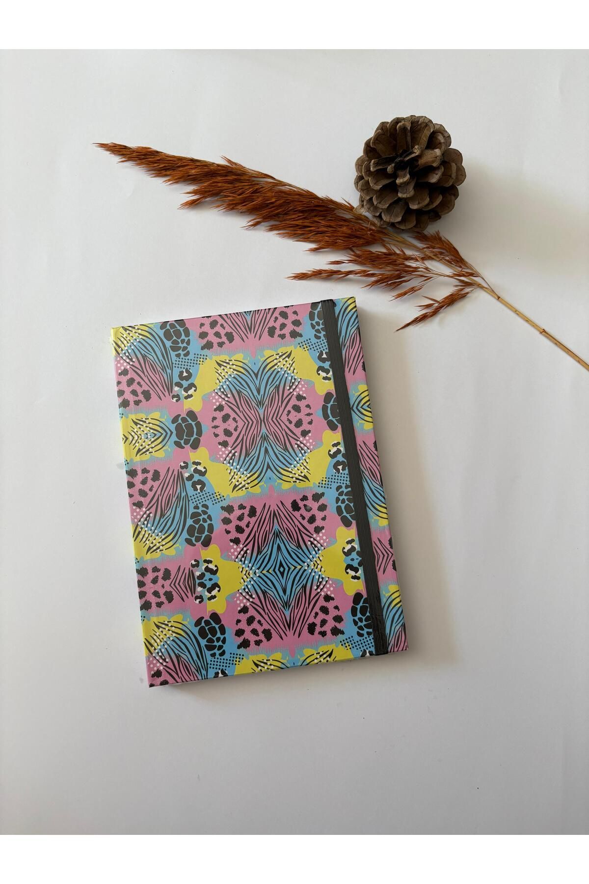 Adalinhome Atakids Lizy Sert Kapak Lastikli Çizgili Defter (20 × 14 cm, 96 yaprak)