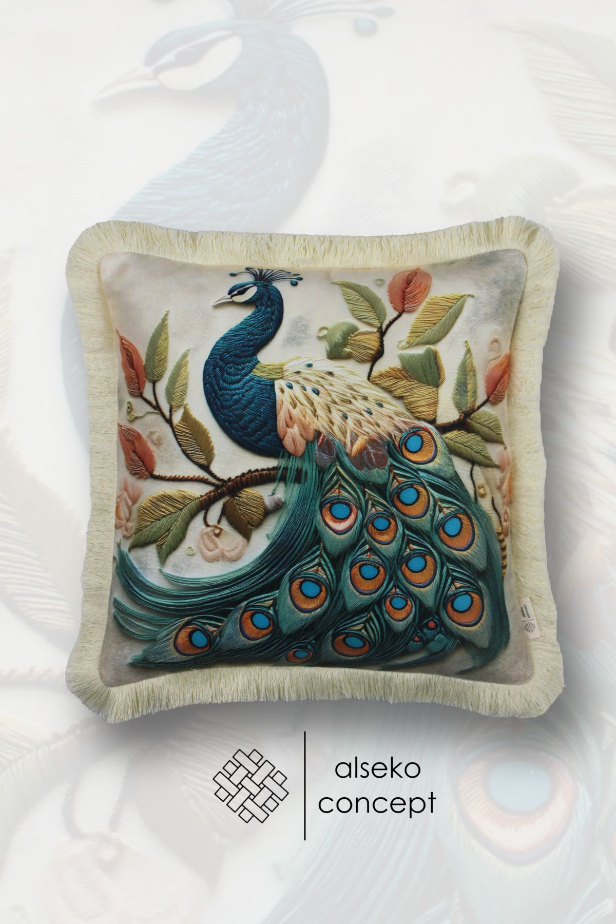 Alseko Concept Krem Püsküllü, 3D Peafowl Desen Dekoratif 43x43cm Kare Kırlent Kılıfı