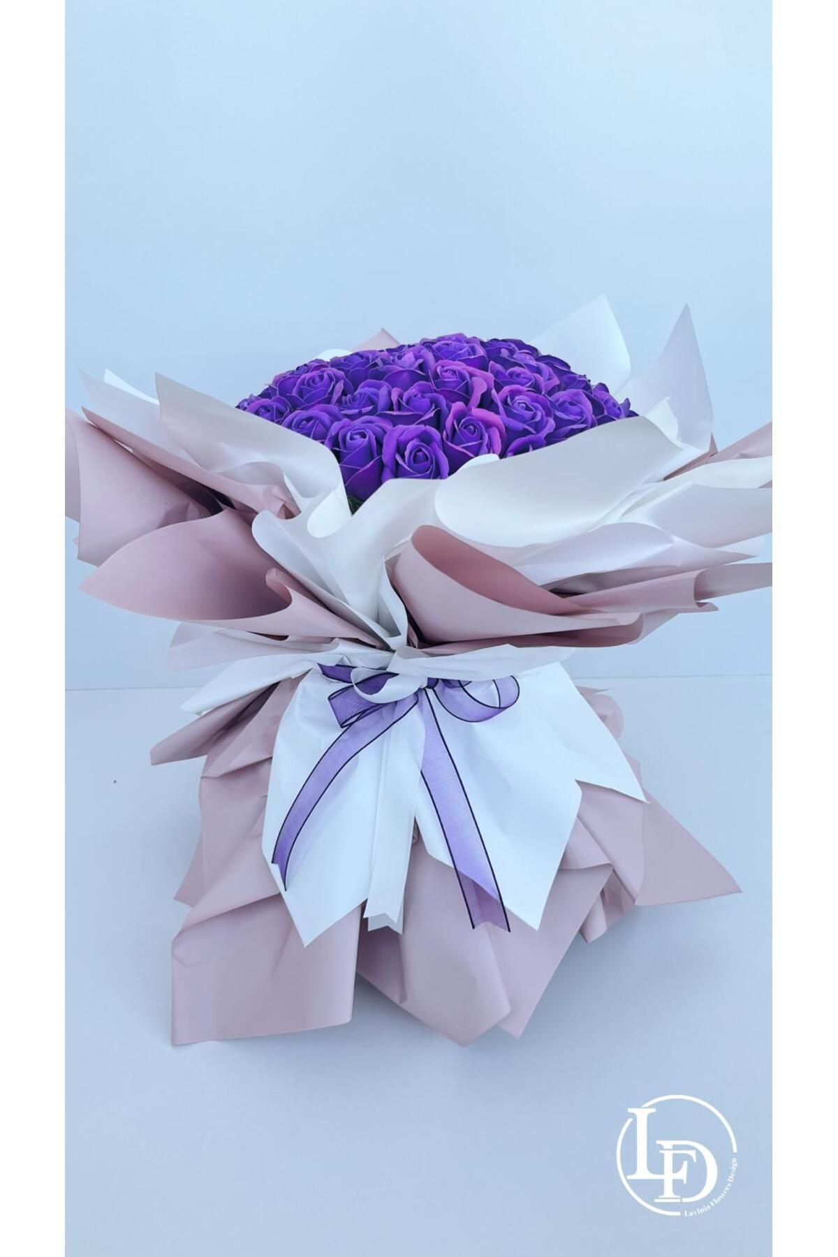 lavinia flowers design Yoğun Mor Yapay Gül Buketi Büyük Boy, Özel Ambalajlı Tasarım (ROYAL BLOOM)