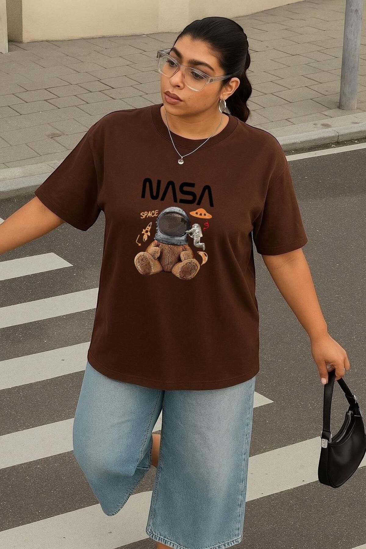 BENROMA Büyük Beden Nasa Ayicik Baskili Uni̇sex Ti̇şört