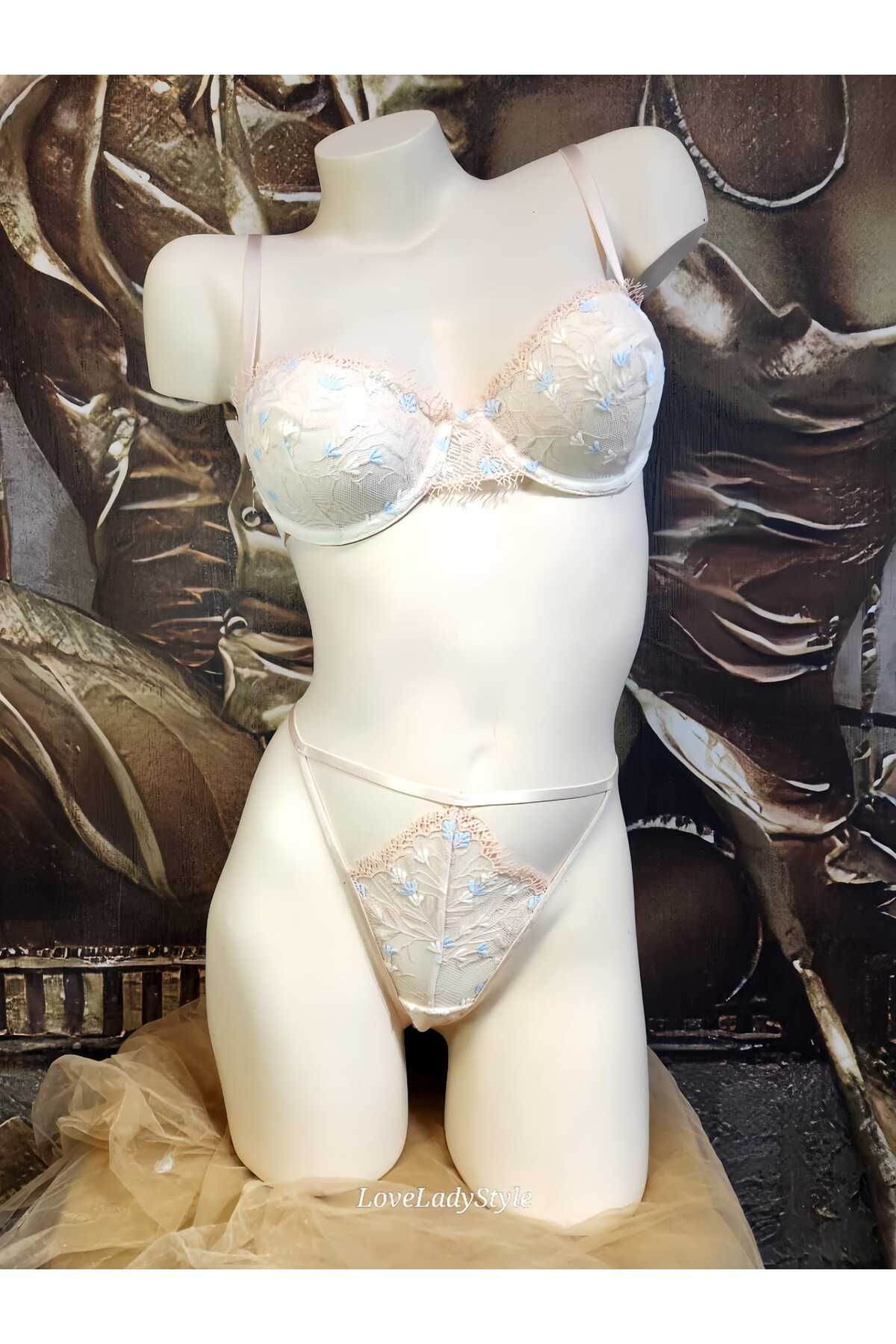 LoveLadyStyle Love Lady Çiçek Nakışlı Romantik İç Çamaşırı Seti WN-2700