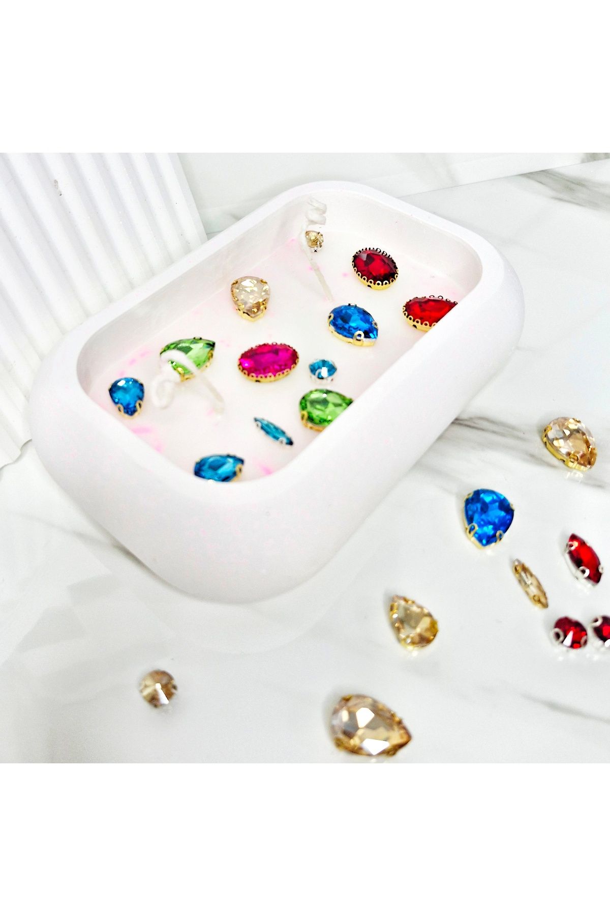 Pegubabycollection Kristal Taşlı Özel Tasarım Büyük Boy %100 Doğal Soya Wax Mum