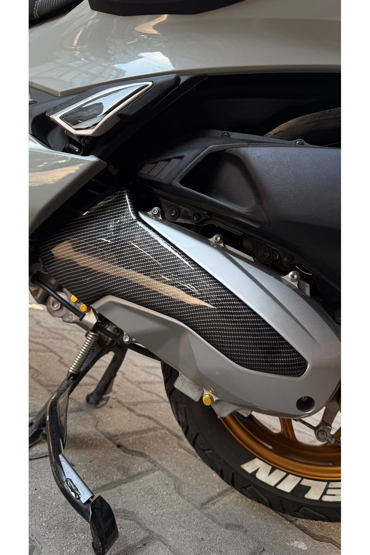 İ.S.K.STORE Pcx125 2021/2024 uyumlu arka varyatör karbon kapak