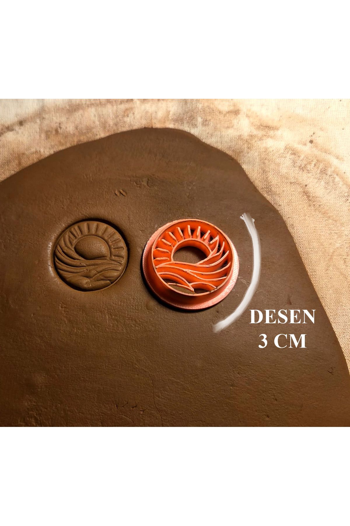 Enbceramic 4 CM GÜNEŞ POLİMER KİL KÜPE KALIBI SERAMİK KALIP