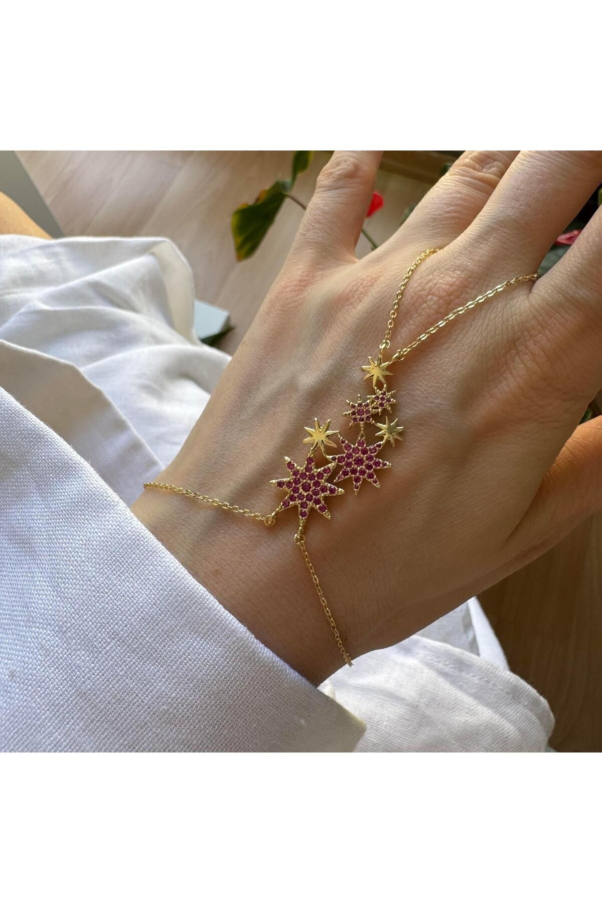 Venus Design Çelik Taşlı Yıldız Şahmeran