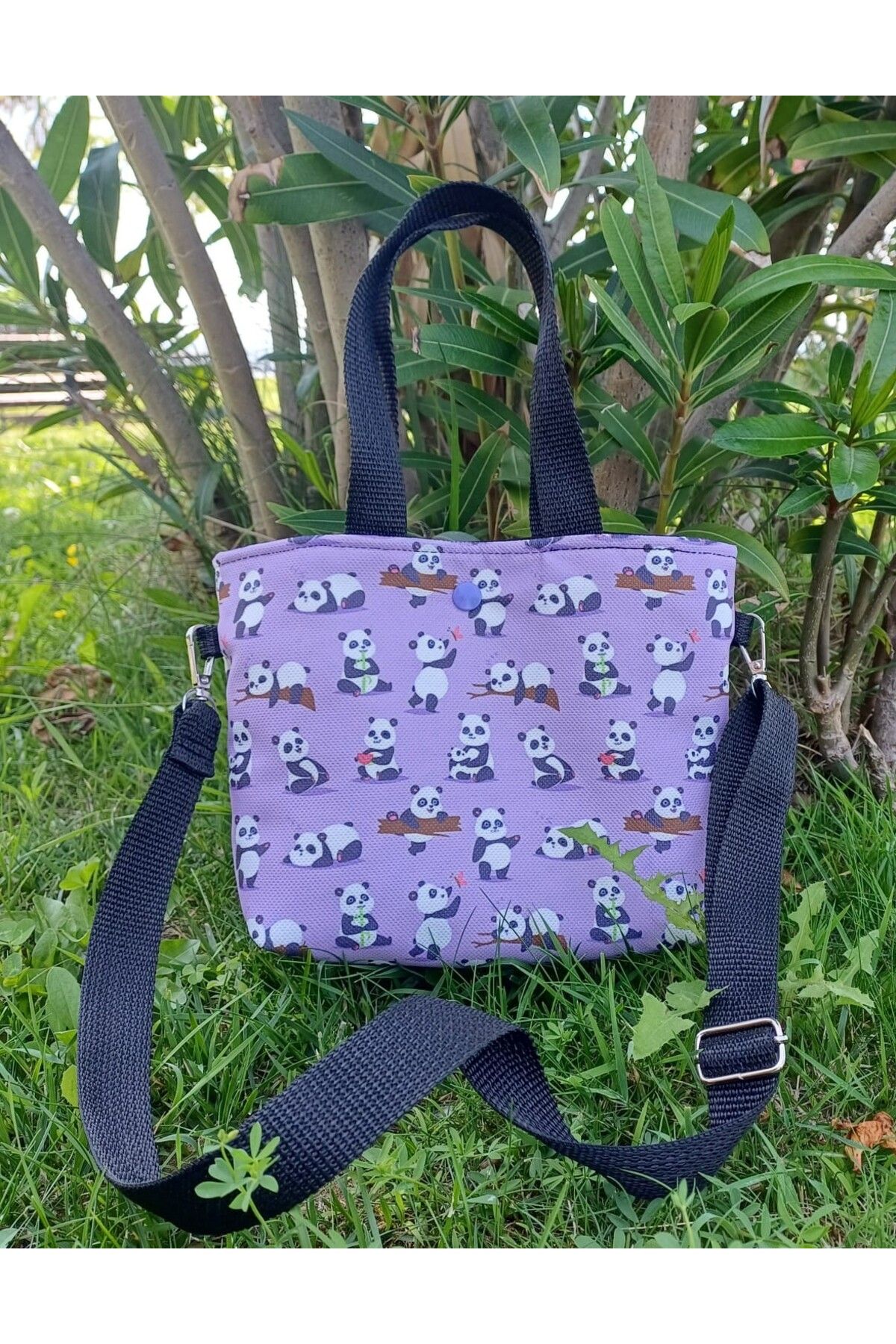 gayelitasarımlar Küçük Boy Ayarlanabilir Çapraz Askılı Çanta - Mor Panda - Tote Bag - Astarlı - 24 x 18 cm