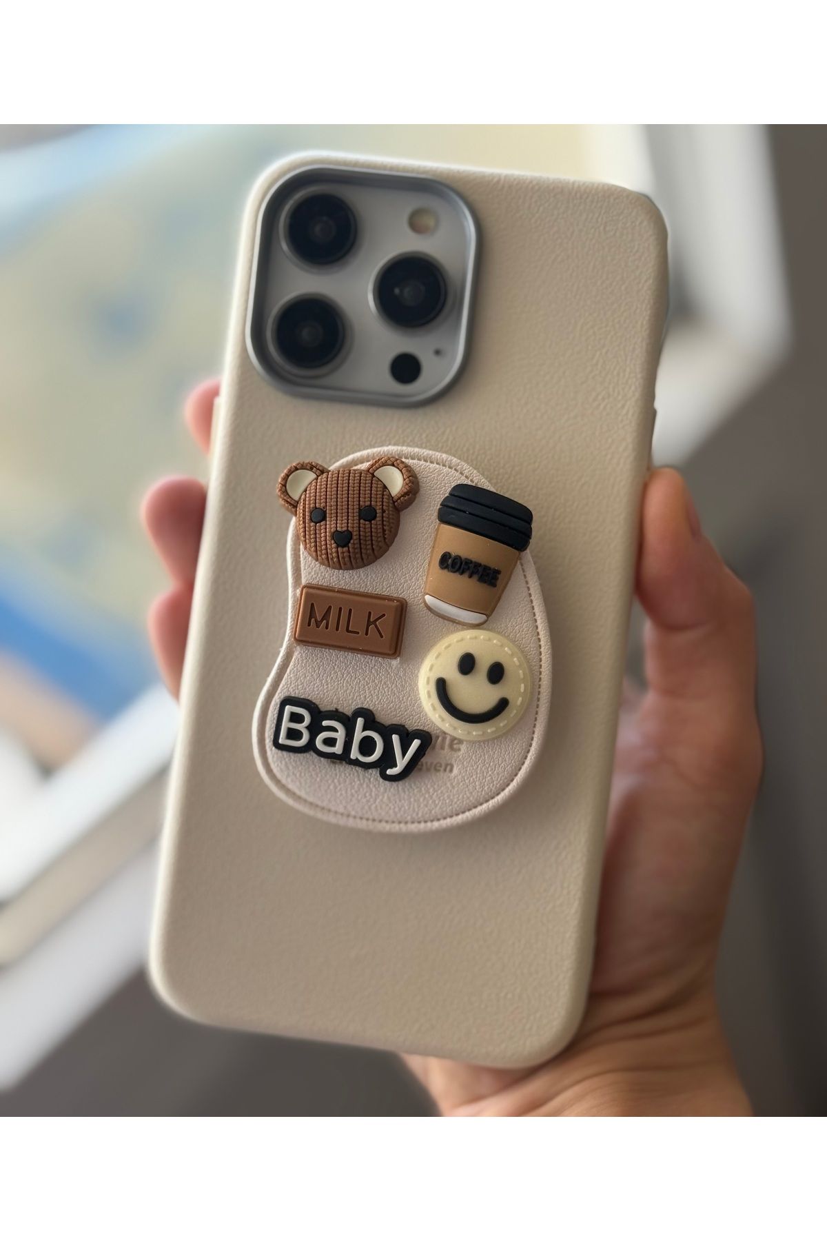 FİŞNEİLETİŞİM İPHONE 16 PROMAX UYUMLU DERİ GÖRÜNÜMLÜ POP SOCKETLI EKRU KILIF