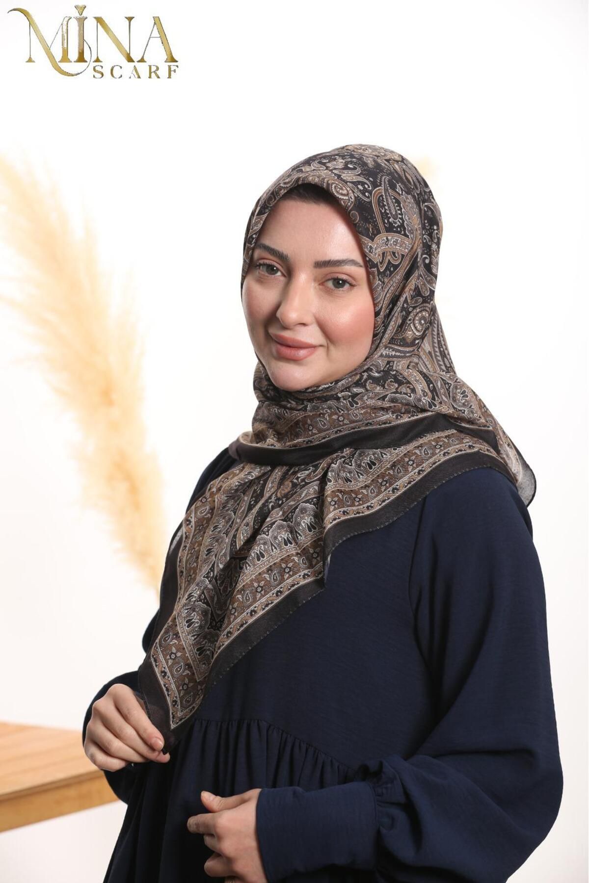Viola Eşarp
