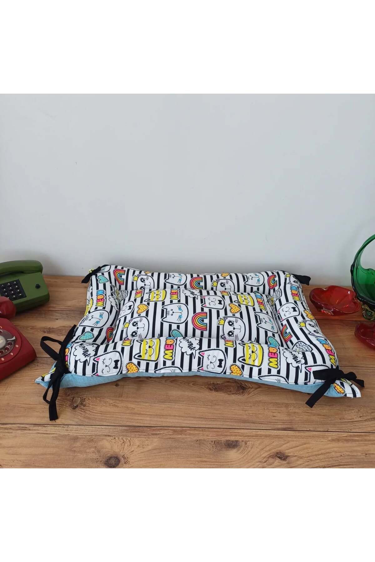 Tüylü Tükkan 55*75 CM KEDİ MİNDERİ MEOW MAVİ