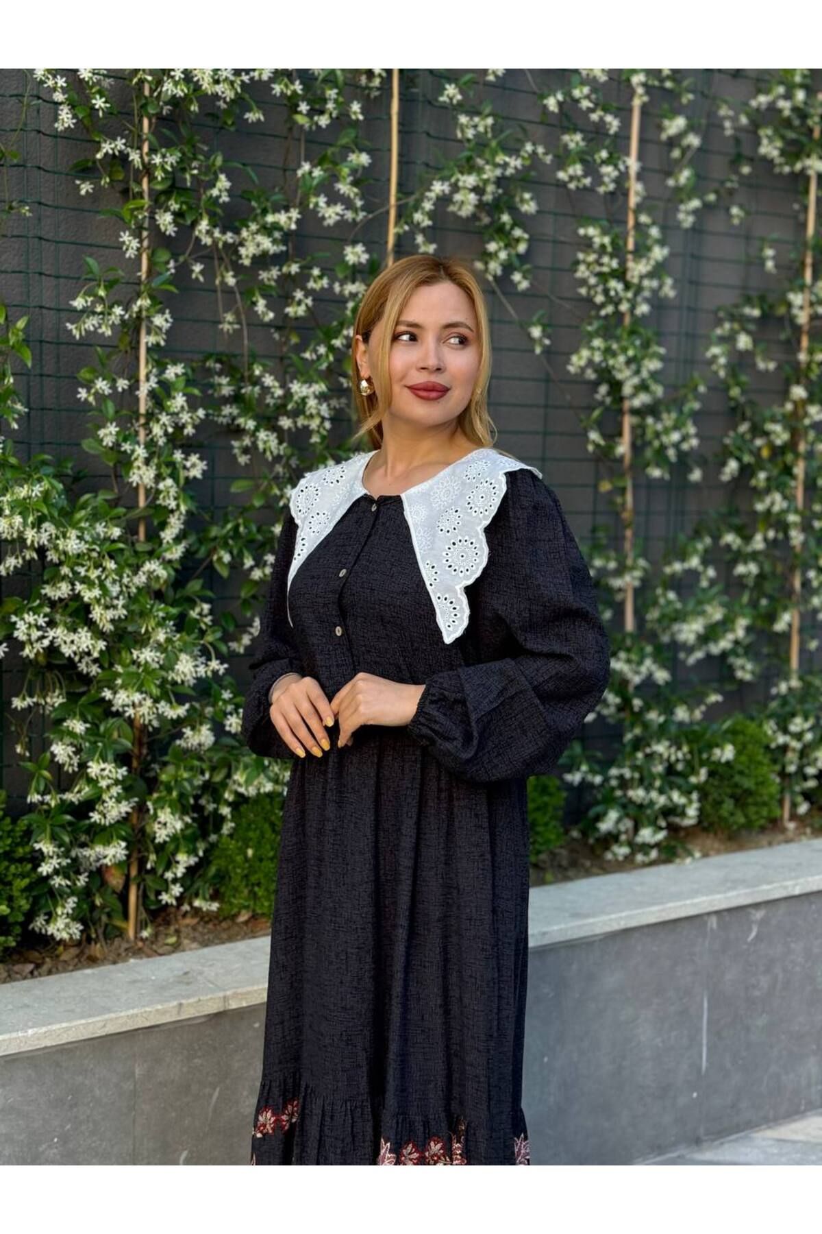 Castivo Fashion Büyük Dantel Yaka Desenli Uzun Elbise