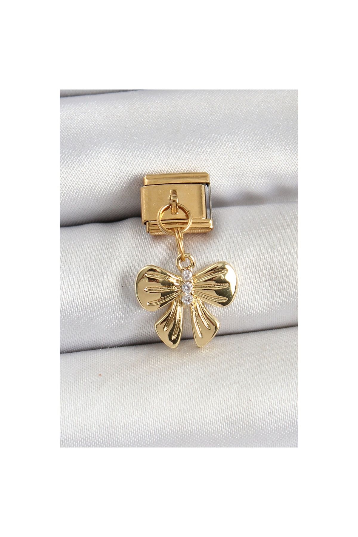 Ayder Timya 316l Çelik Sallantılı Zirkon Taşlı Fiyonk Model Gold Renk Nomination Charm - Tj-bc1441