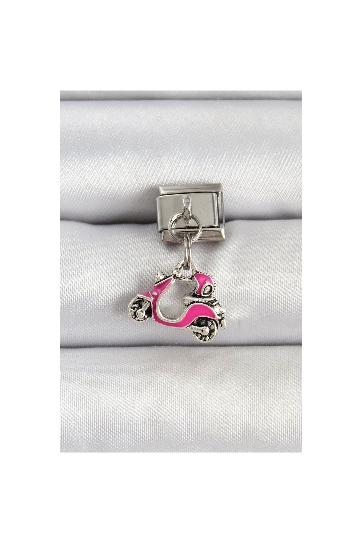 Ayder Timya 316l Çelik Gümüş Renk Pembe Scooter Model Nomination Charm - Tj-bc1514